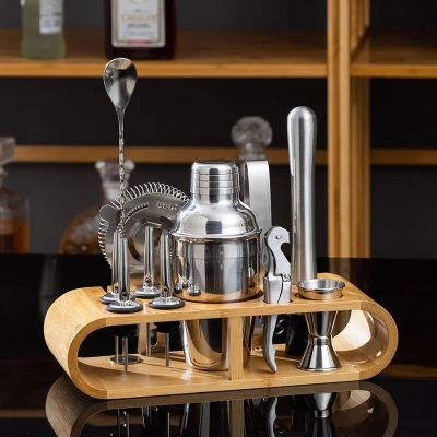 Julianne Cocktail Shaker Set