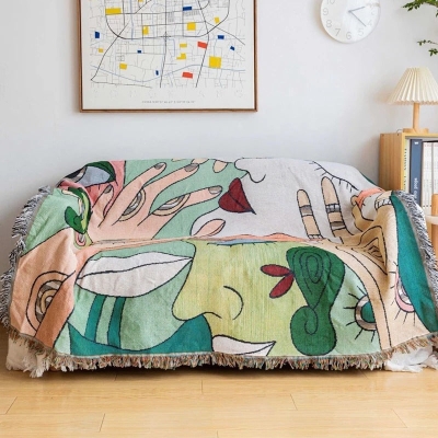 Newtowner Throw