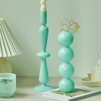 Itzel Candle Holder