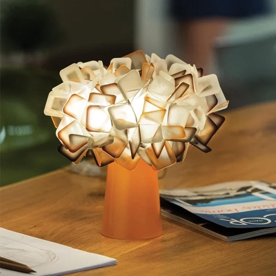 Giulia LED Light Flower Table Lamp
