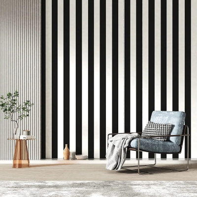 Kya Black&White Striped Wallpaper