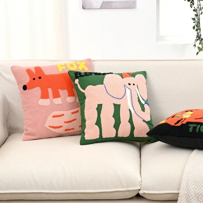 Lucía Pillow Cover