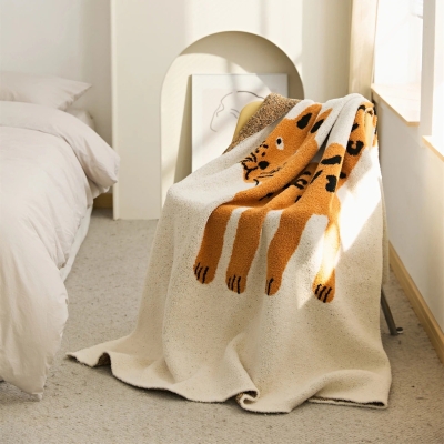 Alicia Knitted Blanket