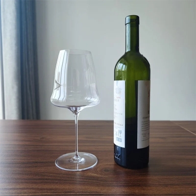Crystal Wine Glass - set of 2