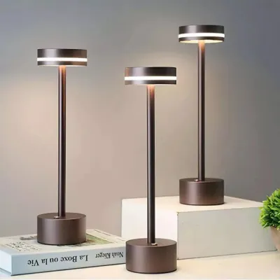 Monic Portable Lamp