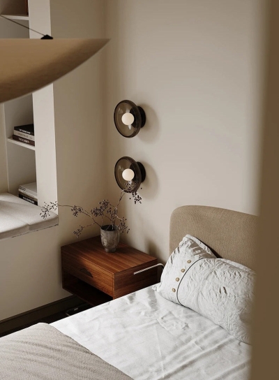 Laurel Wall Lamp
