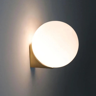 Tiana Wall Lamp