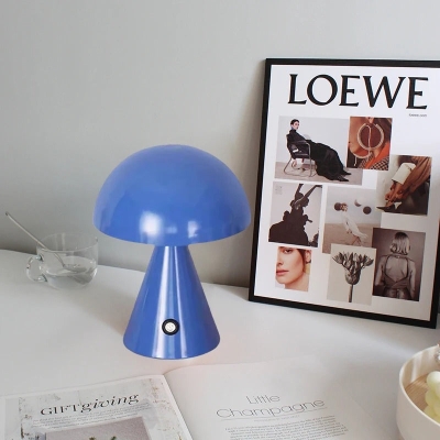 Eréndira Wireless Portable Lamp