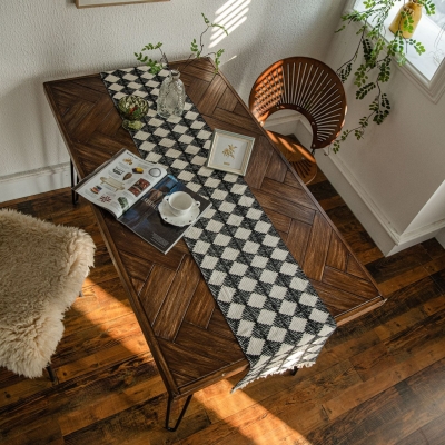 Diamond Tassel Woven Table Runner