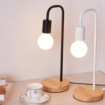 Itzayana Table Lamp