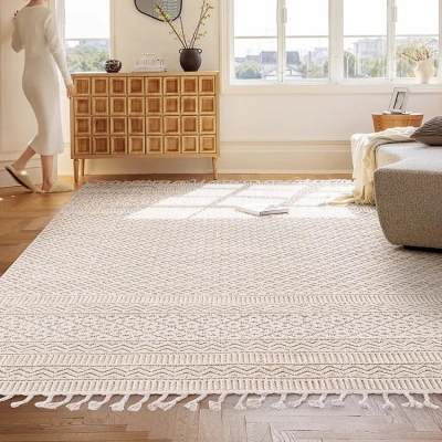 Victoria Area Rug