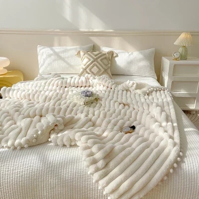 Eila Blanket