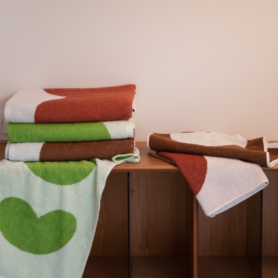 Love Hearts Bath Towel