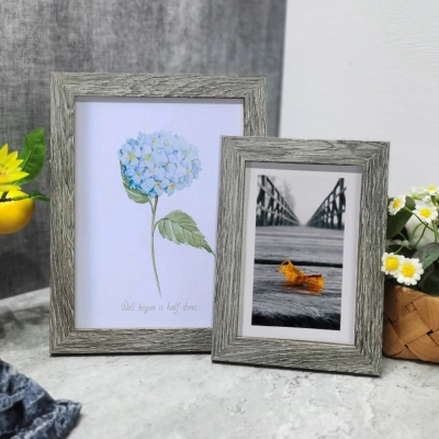 Hasina Photo Frame
