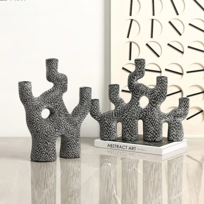 Pirkitta Coral Candlestick Holder
