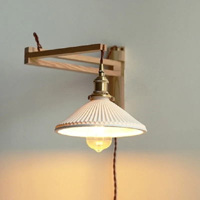Amoura Adjustable Wall Lamp