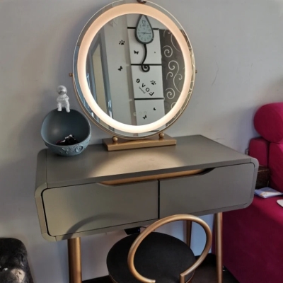 Brinley Makeup Mirror