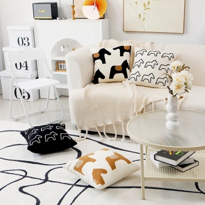 Lillian Pillow Cover Colletion