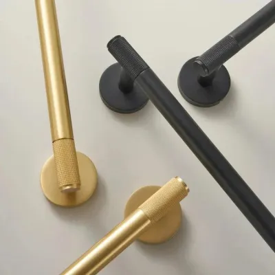 Luisa Knurled Series