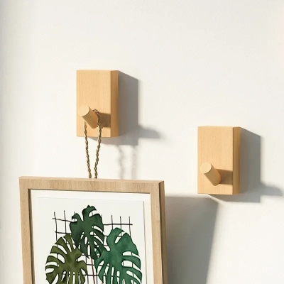 Ubelina Wooden Wall Hook