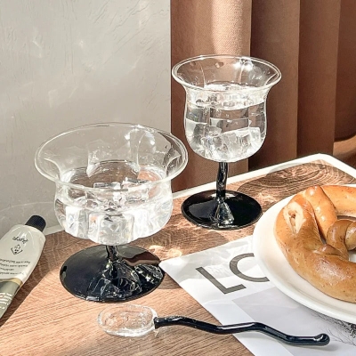 Jutta Glass - Set of 4